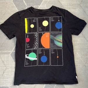 Gap kids XL t-shirt. Charcoal color.